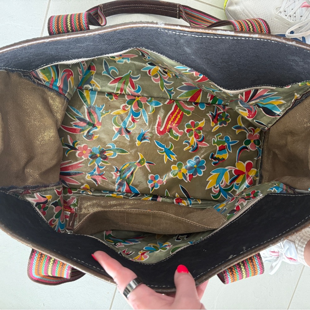 Consuela Tote Bag with Striped Handles - Picture 9 of 11